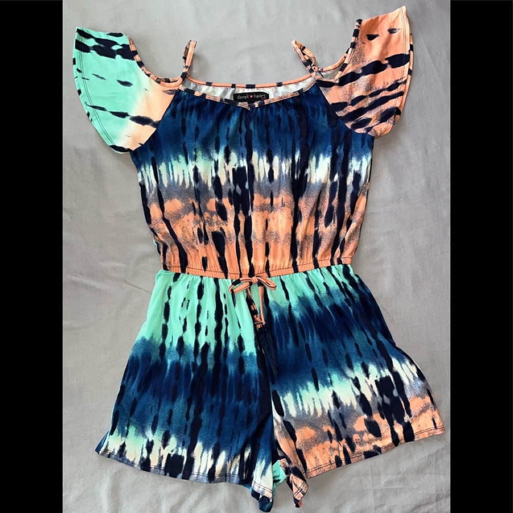 Derek heart Tie dye design romper size large